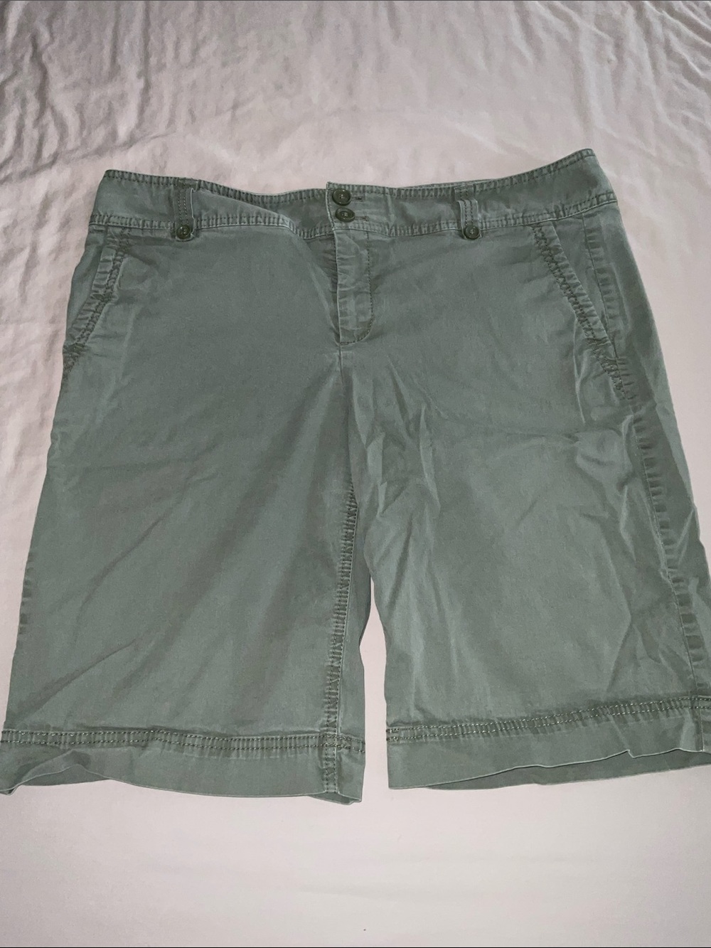 Caslon Olive Green Cotton Shorts - Casual Five-Pocket Style